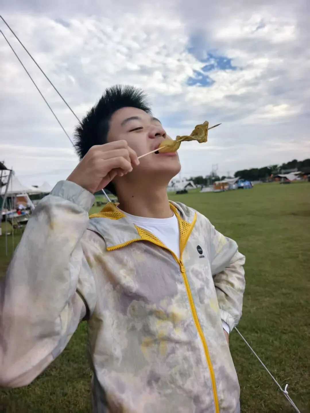 初三少年的一日放风:上午佘山登高,下午大湾烧烤-第6张图片-四季读书网 初三少年的一日放风:上午佘山登高,下午大湾烧烤-第6张图片-四季读书网