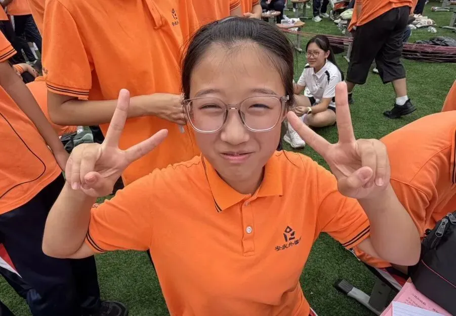 秋日赛场少年显锋芒 | 初三8班校运会全记录-第43张图片-四季读书网 秋日赛场少年显锋芒 | 初三8班校运会全记录-第43张图片-四季读书网