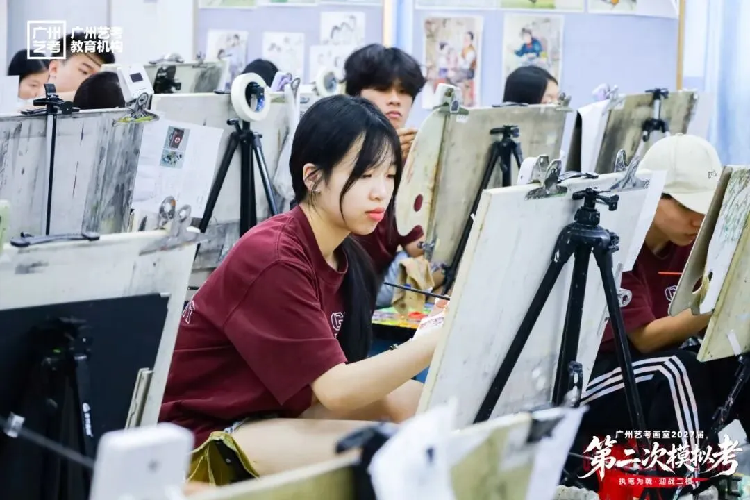 执笔为戟,迎战二模|广州艺考第二次模拟考试纪实-第11张图片-四季读书网
