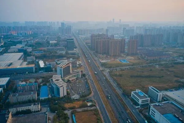 选城市就是选就业:2027年高考志愿怎么按城市选专业-第8张图片-四季读书网