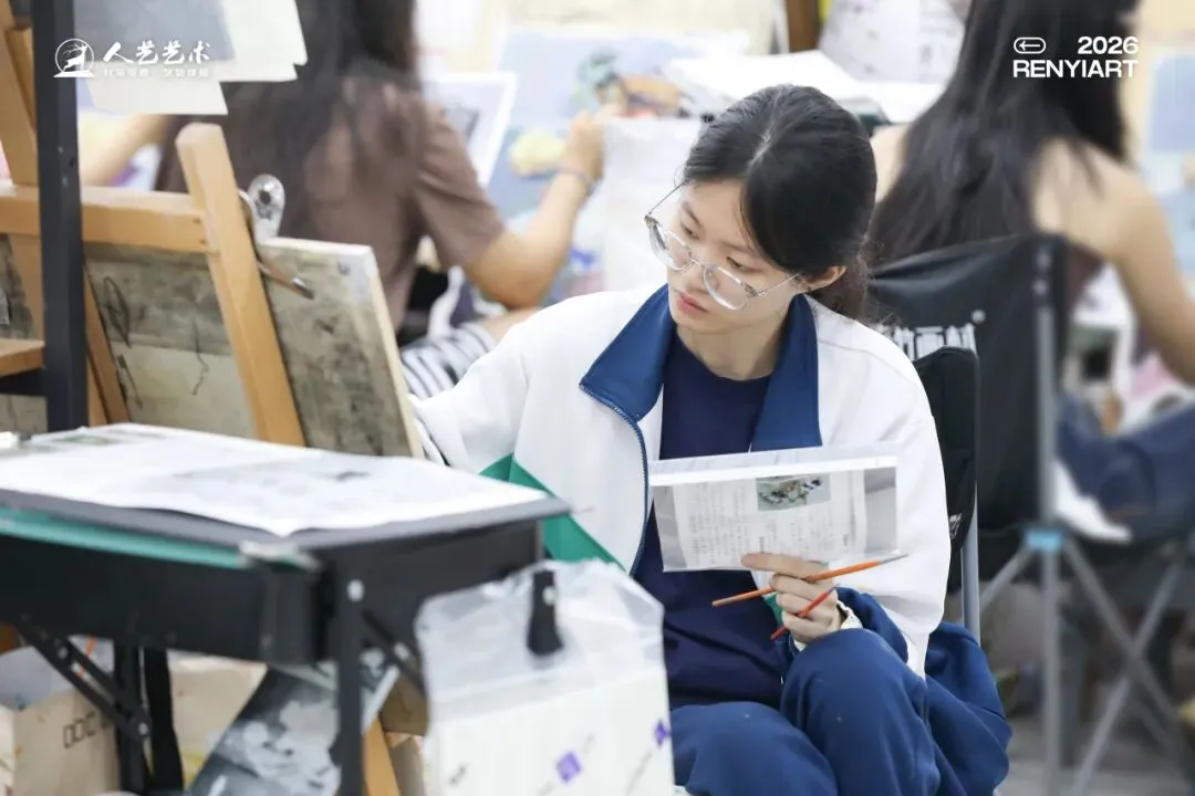 以模考为鉴,蓄力冲刺 | 2027届人艺学子二模考试纪实!-第32张图片-四季读书网 以模考为鉴,蓄力冲刺 | 2027届人艺学子二模考试纪实!-第32张图片-四季读书网