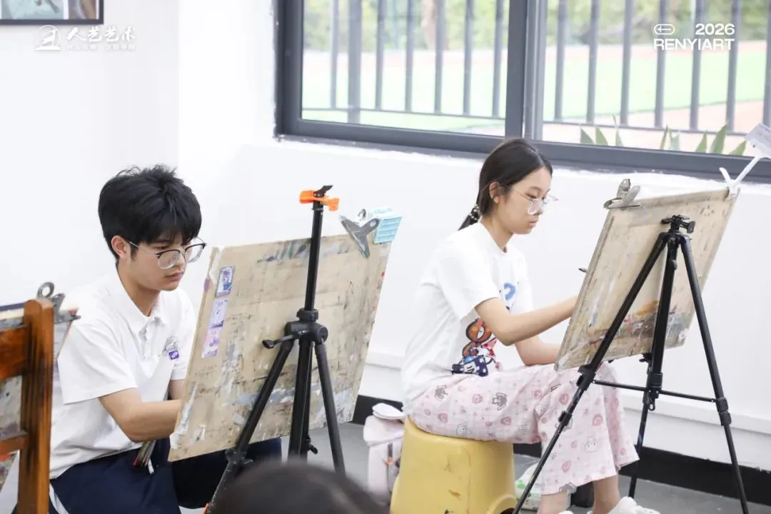 以模考为鉴,蓄力冲刺 | 2027届人艺学子二模考试纪实!-第40张图片-四季读书网 以模考为鉴,蓄力冲刺 | 2027届人艺学子二模考试纪实!-第40张图片-四季读书网