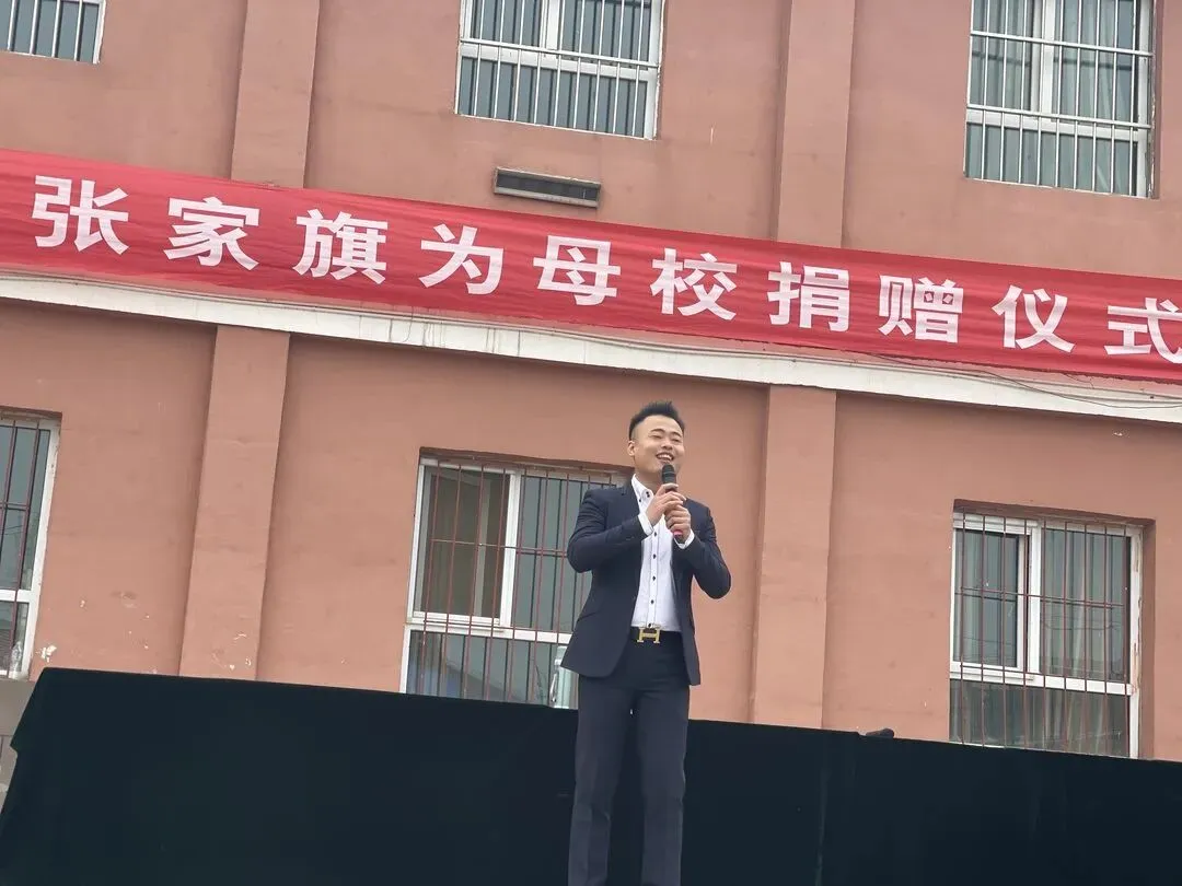 初二辍学,14个月开出275家店:我把所有笨办法都写在这了-第11张图片-四季读书网