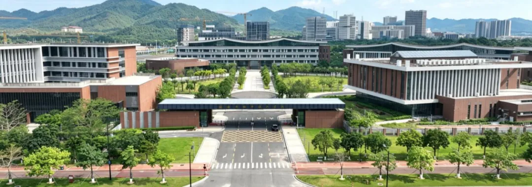 珠海市格力技工学校 | 来自湖南的新生中考620分,物理成绩近满分-第6张图片-四季读书网 珠海市格力技工学校 | 来自湖南的新生中考620分,物理成绩近满分-第6张图片-四季读书网