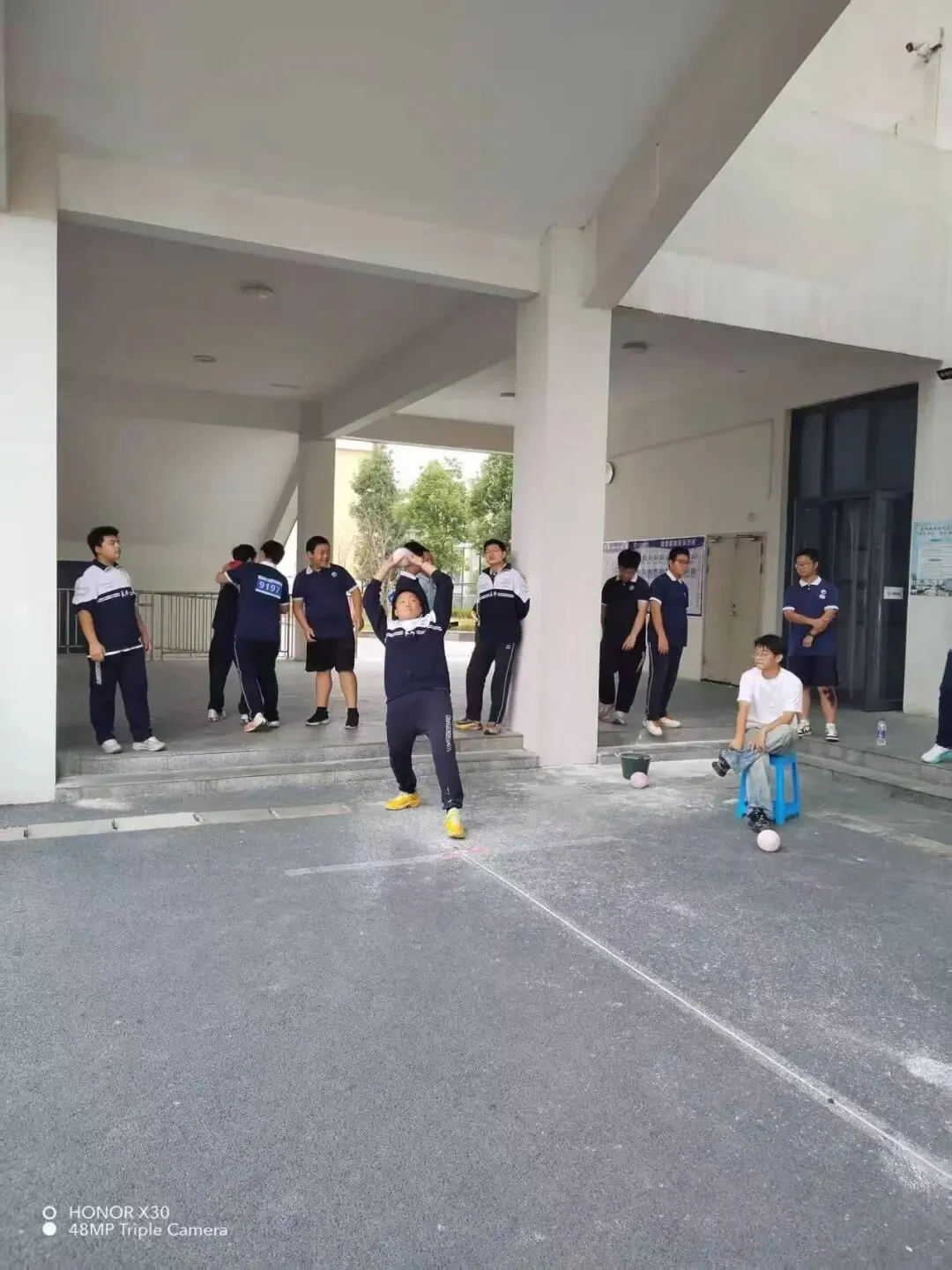 青春正飞扬,家校共成长——郡谷体育节暨初三亲子家长会活动纪实-第23张图片-四季读书网 青春正飞扬,家校共成长——郡谷体育节暨初三亲子家长会活动纪实-第23张图片-四季读书网