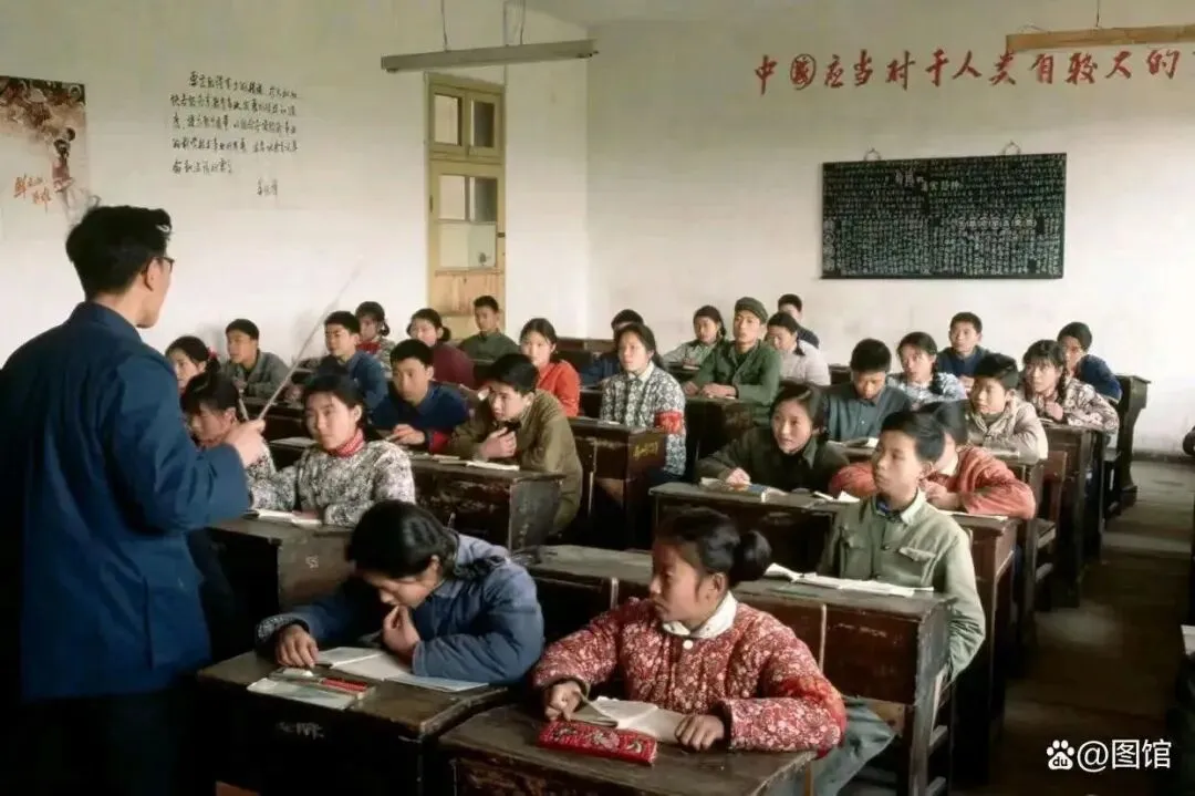 中考落榜那年,老师一句话把我从田埂上拽了回来-第6张图片-四季读书网 中考落榜那年,老师一句话把我从田埂上拽了回来-第6张图片-四季读书网