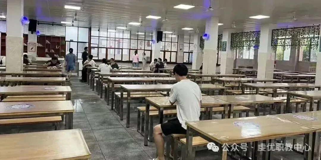 最后一届江西单招!高考上岸无望?南昌大圣学成集训校区,好环境助力低分段考生圆梦全日制公办-第9张图片-四季读书网 最后一届江西单招!高考上岸无望?南昌大圣学成集训校区,好环境助力低分段考生圆梦全日制公办-第9张图片-四季读书网