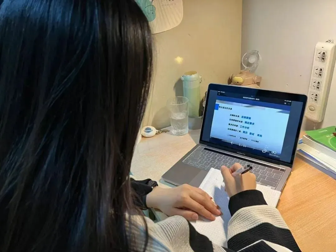 高考以后一定要做的事-第1张图片-四季读书网 高考以后一定要做的事-第1张图片-四季读书网