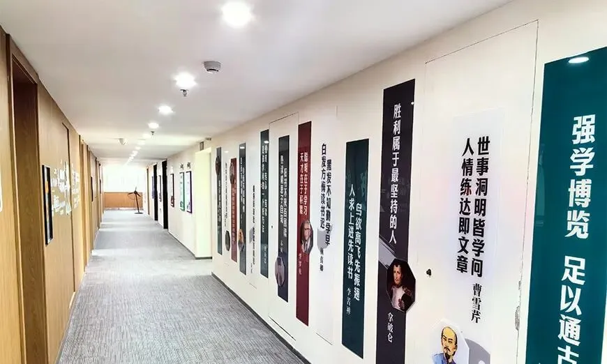 讲—练—测—评闭环教学,兰州新东方高考全日制开招-第2张图片-四季读书网