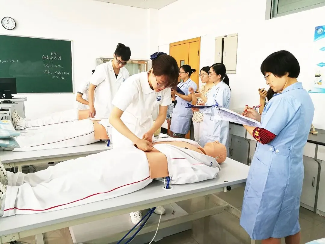高考倒计时20天 | 逐浪钱江,扬帆起航!杭州师范大学钱江学院为学子加油!-第6张图片-四季读书网