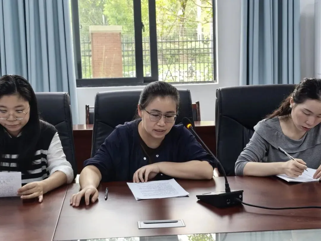 研真题明方向 精教研促成长-第24张图片-四季读书网