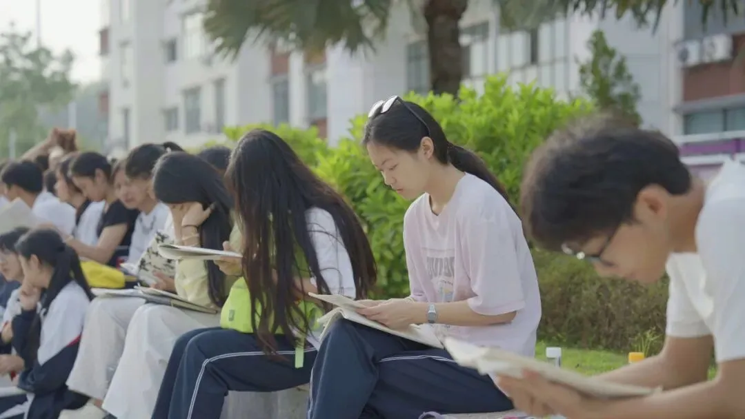 “试”不可挡 | 2025高考!勐腊少年加油-第10张图片-四季读书网