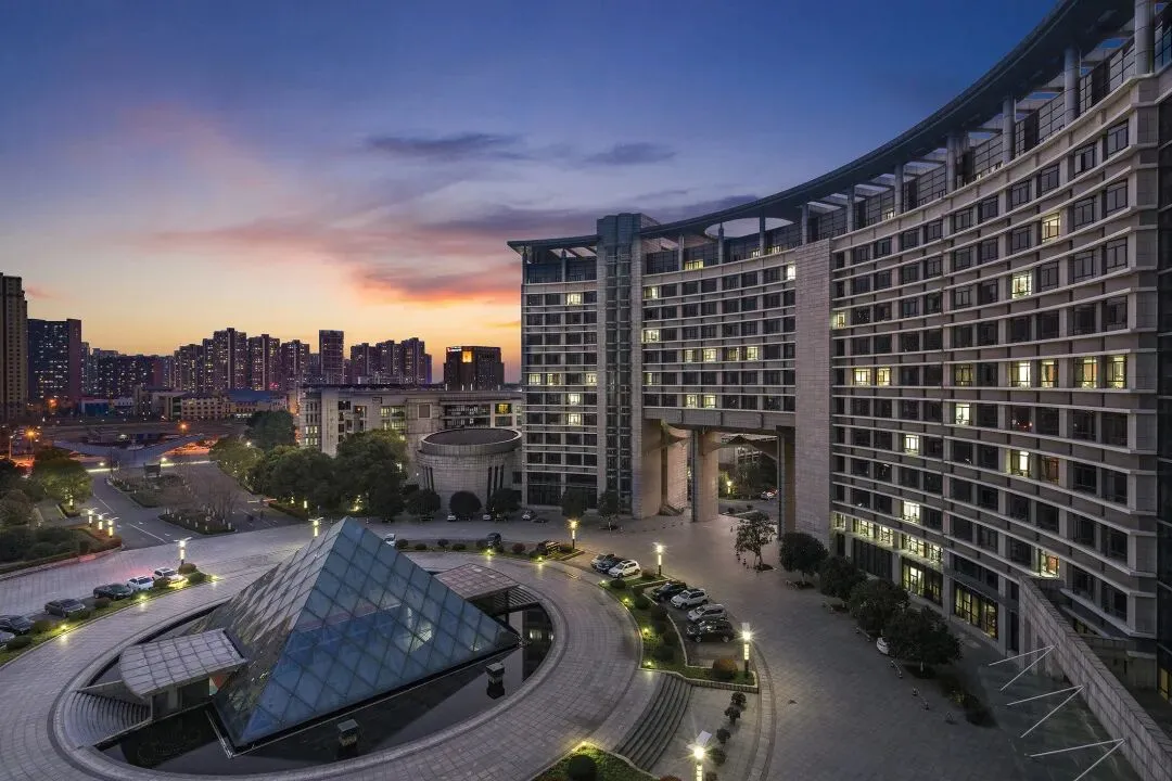 高考倒计时16天 | “选商大 赢未来”,全国财经类大学前八强浙江工商大学为学子加油!-第3张图片-四季读书网