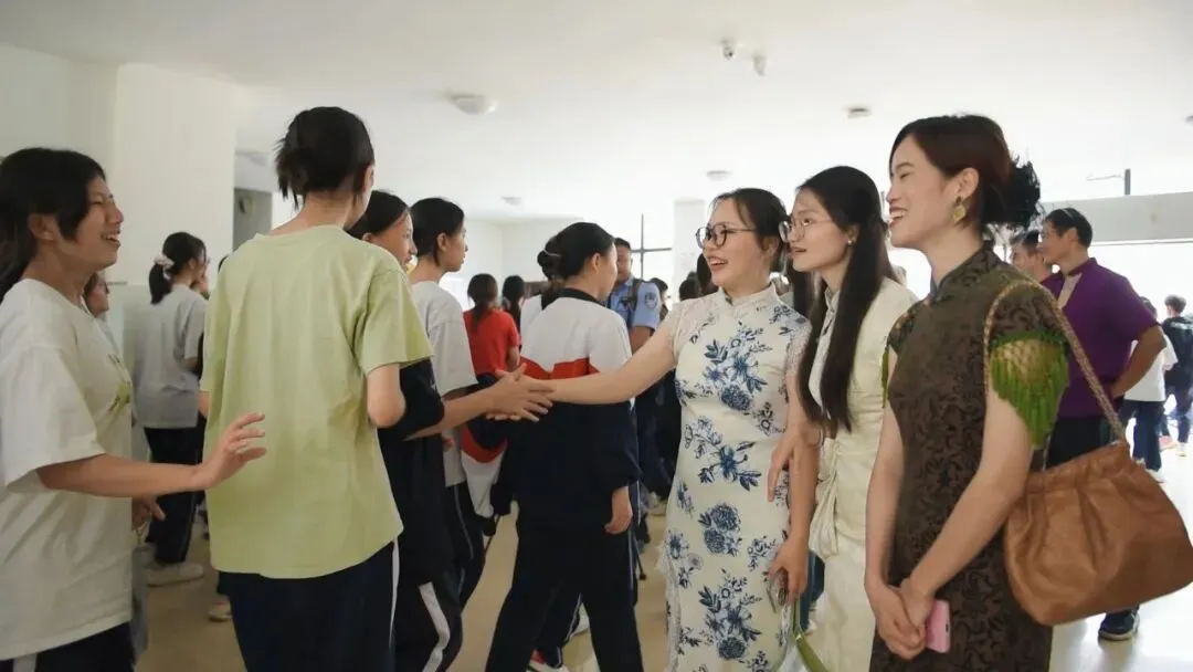 “试”不可挡 | 2025高考!勐腊少年加油-第66张图片-四季读书网