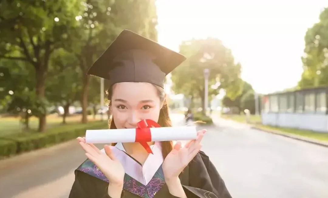 2026年成人高考答题技巧(看完如考神附体)-第9张图片-四季读书网