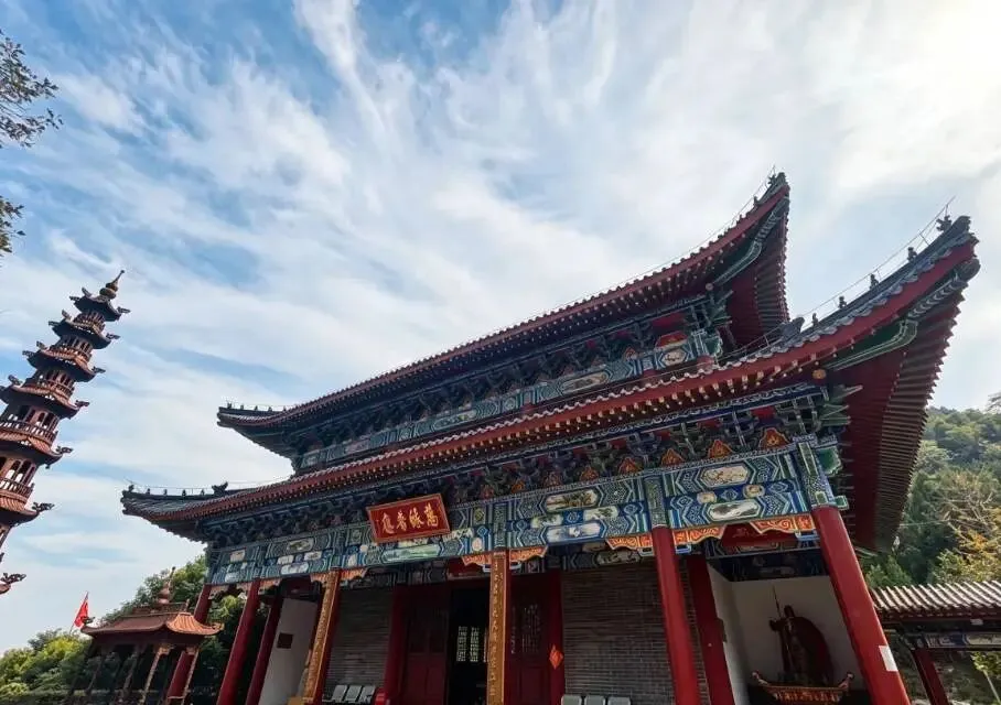 香期吉日|九月初一,敬香礼佛,事事如意-第2张图片-四季读书网 香期吉日|九月初一,敬香礼佛,事事如意-第2张图片-四季读书网