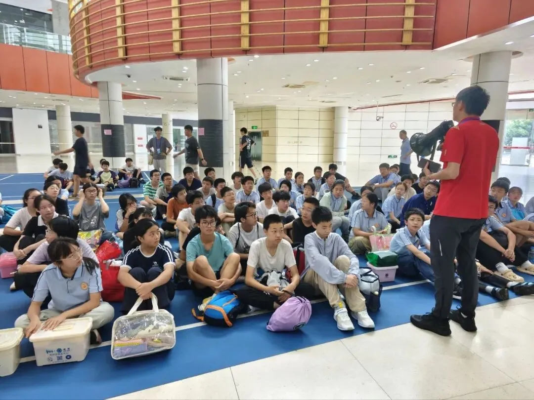 乘风破浪,泳往直前|我校学子中考游泳考试首战告捷!-第18张图片-四季读书网