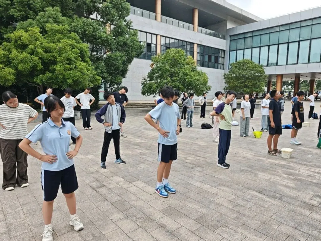 乘风破浪,泳往直前|我校学子中考游泳考试首战告捷!-第24张图片-四季读书网