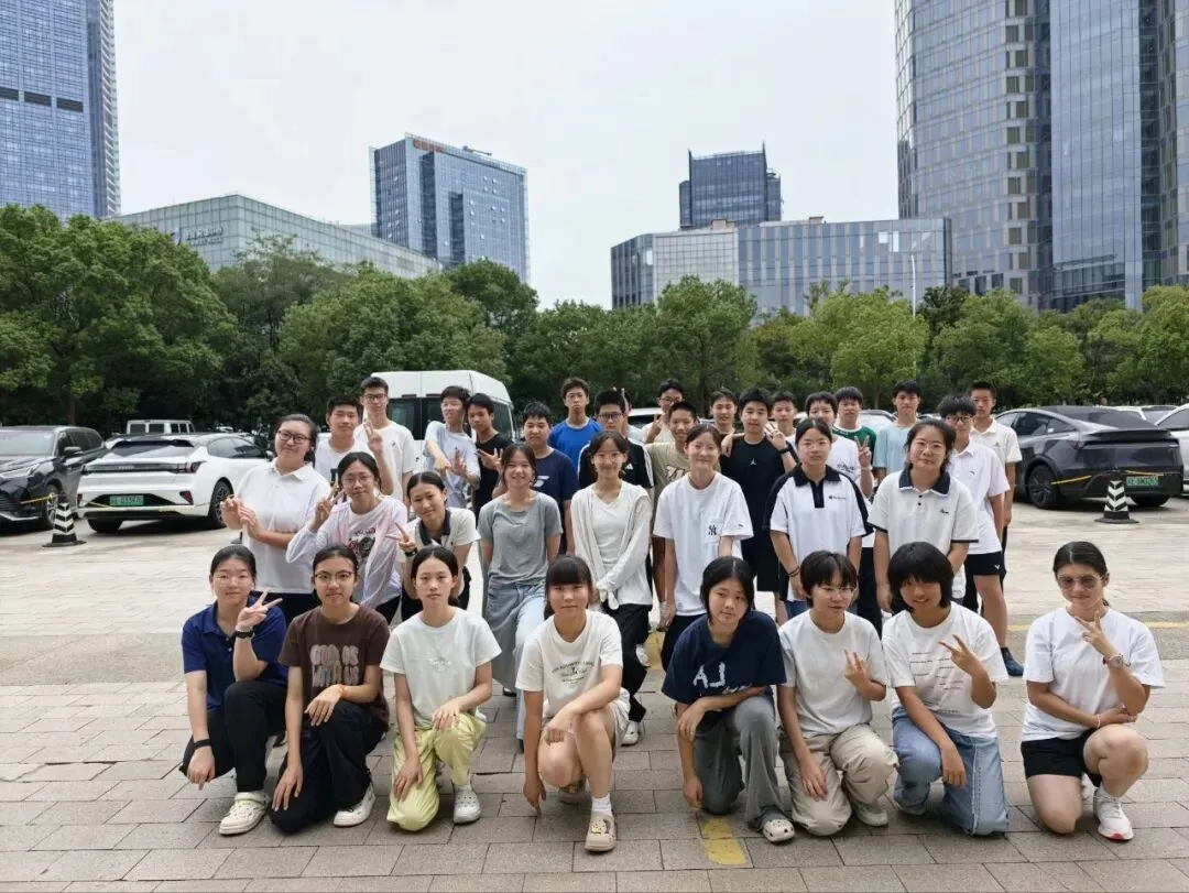 乘风破浪,泳往直前|我校学子中考游泳考试首战告捷!-第30张图片-四季读书网