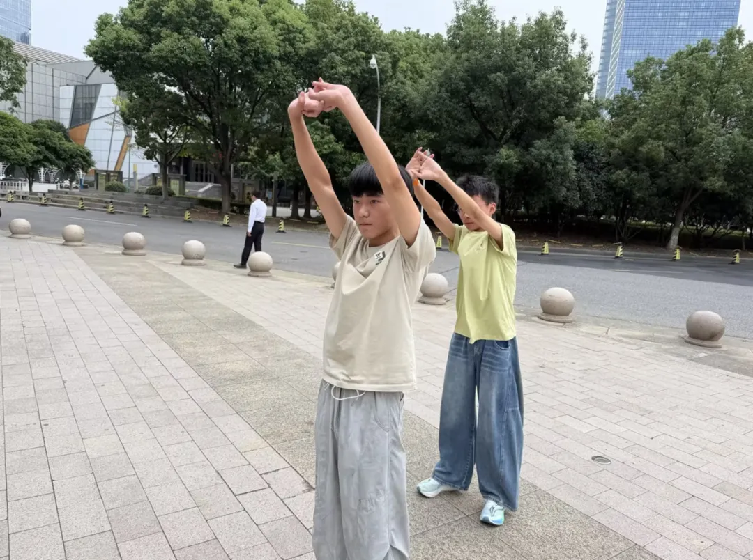 乘风破浪,泳往直前|我校学子中考游泳考试首战告捷!-第31张图片-四季读书网