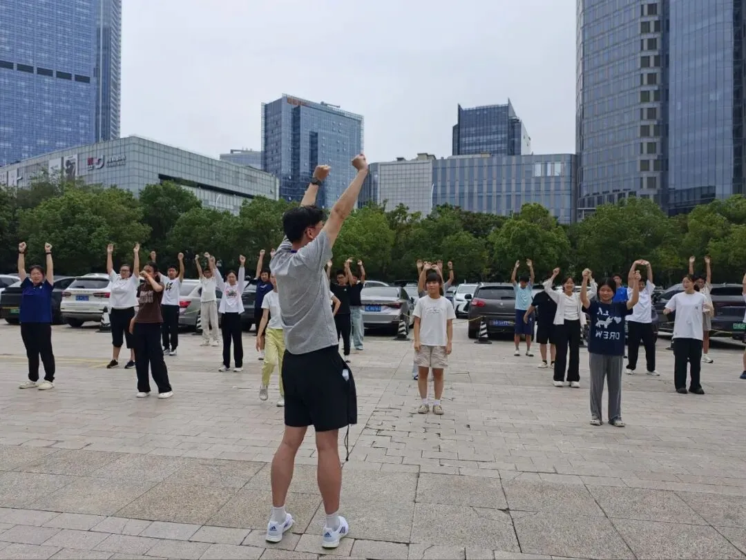 乘风破浪,泳往直前|我校学子中考游泳考试首战告捷!-第32张图片-四季读书网