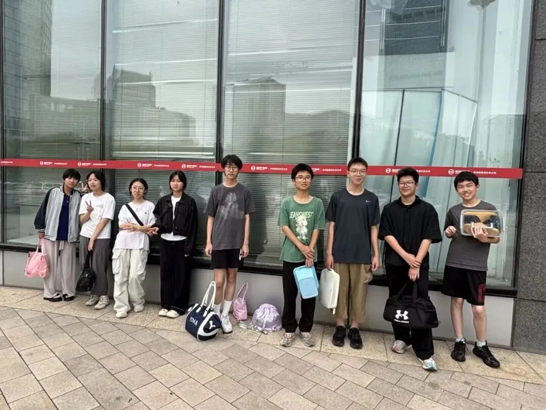 乘风破浪,泳往直前|我校学子中考游泳考试首战告捷!-第46张图片-四季读书网