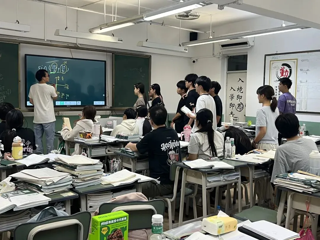 高职高考10月班还值得报吗?3个月锁定高频考点,直击得分点!-第2张图片-四季读书网