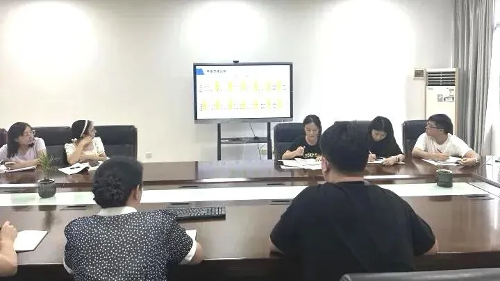 精准把脉明方向 凝心聚力备高考|广州市第六十五中学召开2027届高三备考研讨会-第45张图片-四季读书网 精准把脉明方向 凝心聚力备高考|广州市第六十五中学召开2027届高三备考研讨会-第45张图片-四季读书网