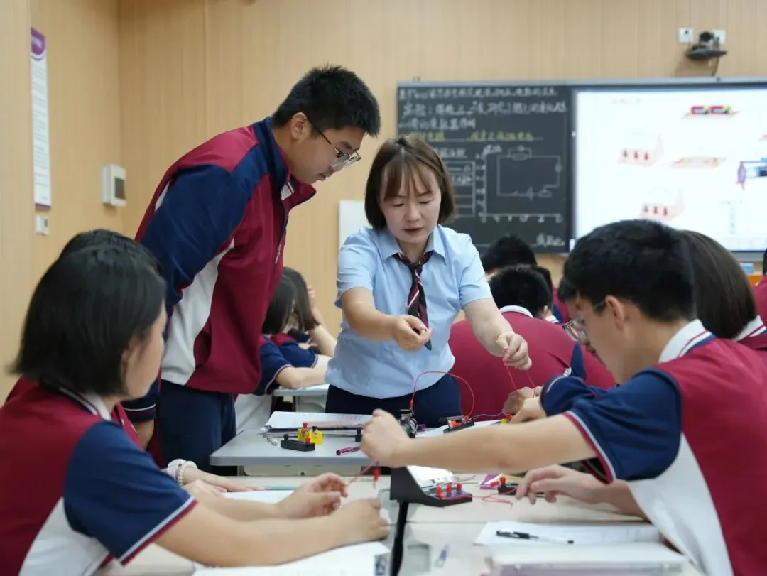学以蓄势,思以砺行|西咸黄冈学校初三年级睿思课堂展示-第78张图片-四季读书网
