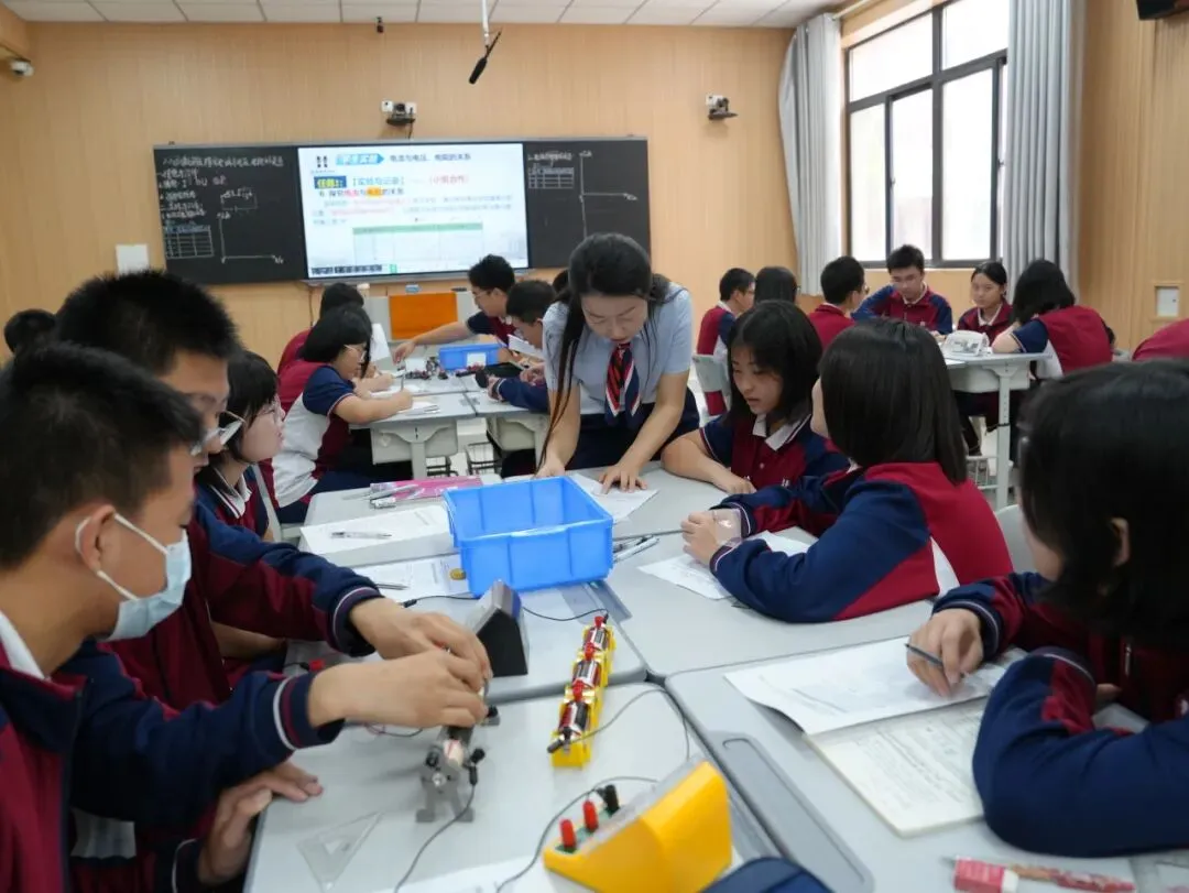 学以蓄势,思以砺行|西咸黄冈学校初三年级睿思课堂展示-第84张图片-四季读书网