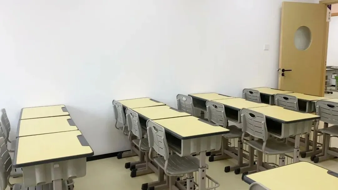 成都初三课后辅导前:化学方程式、电学综合和英语阅读同时卡住,先…-第3张图片-四季读书网