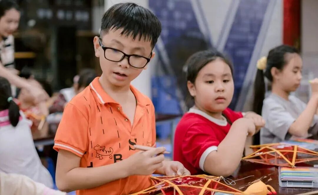 当中考不再是必经关卡,AstraX正在重新思考孩子该为未来准备什么?-第8张图片-四季读书网