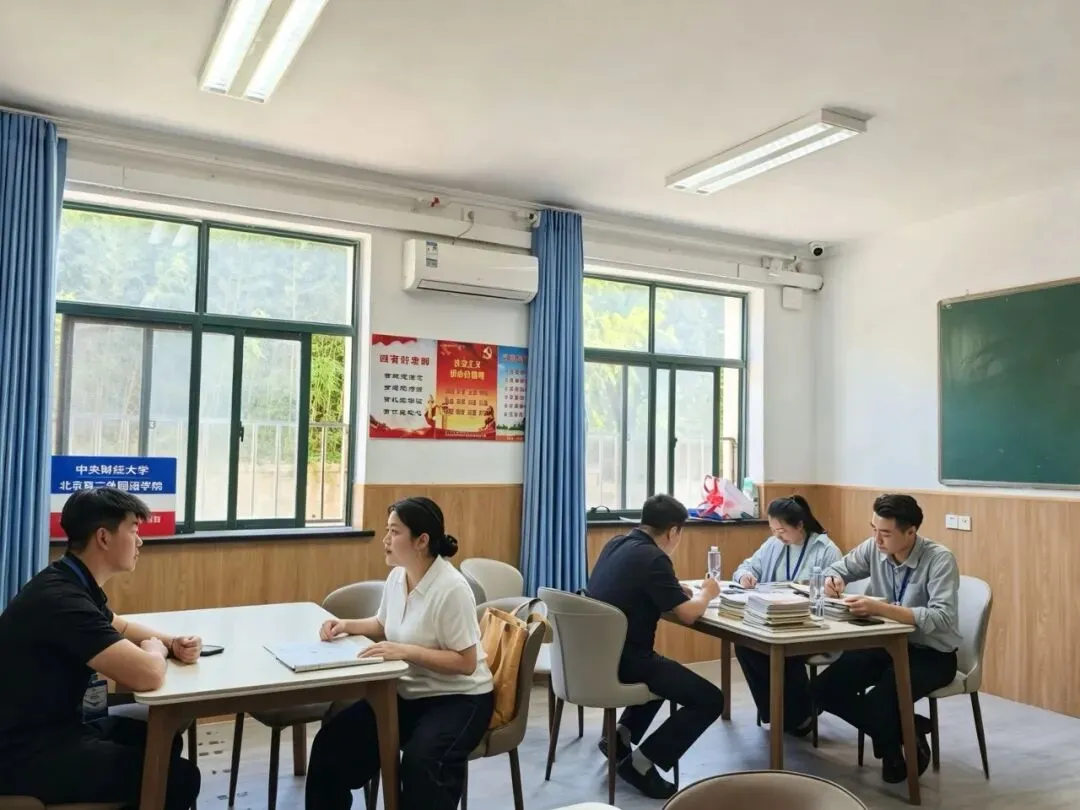 精准把脉一轮复习,聚力备战职教高考|区教科院职教教研室莅临我校开展驻校听课调研-第18张图片-四季读书网