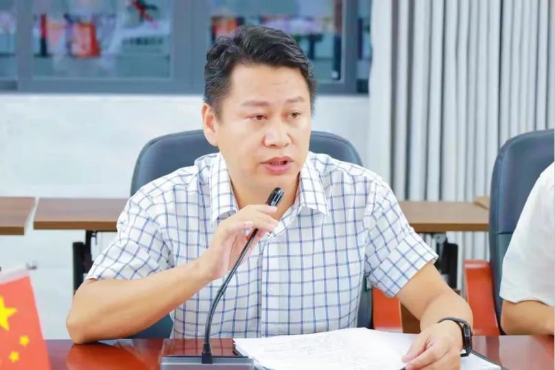 锚定一轮深耕细研 聚力笃行决胜高考||西南大学三亚中学召开高三年级质量提升专题会-第5张图片-四季读书网 锚定一轮深耕细研 聚力笃行决胜高考||西南大学三亚中学召开高三年级质量提升专题会-第5张图片-四季读书网