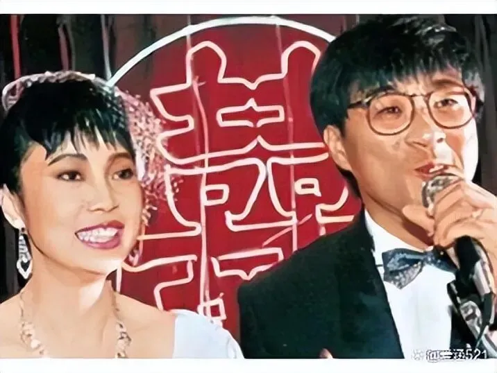 中考落榜,艺考0分,华语乐坛最催泪的情歌,他却占半壁江山-第11张图片-四季读书网 中考落榜,艺考0分,华语乐坛最催泪的情歌,他却占半壁江山-第11张图片-四季读书网