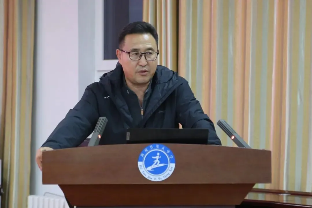 凝心聚力战中考 砥砺奋进创佳绩——海原县第五中学召开2027届备考启动会-第31张图片-四季读书网