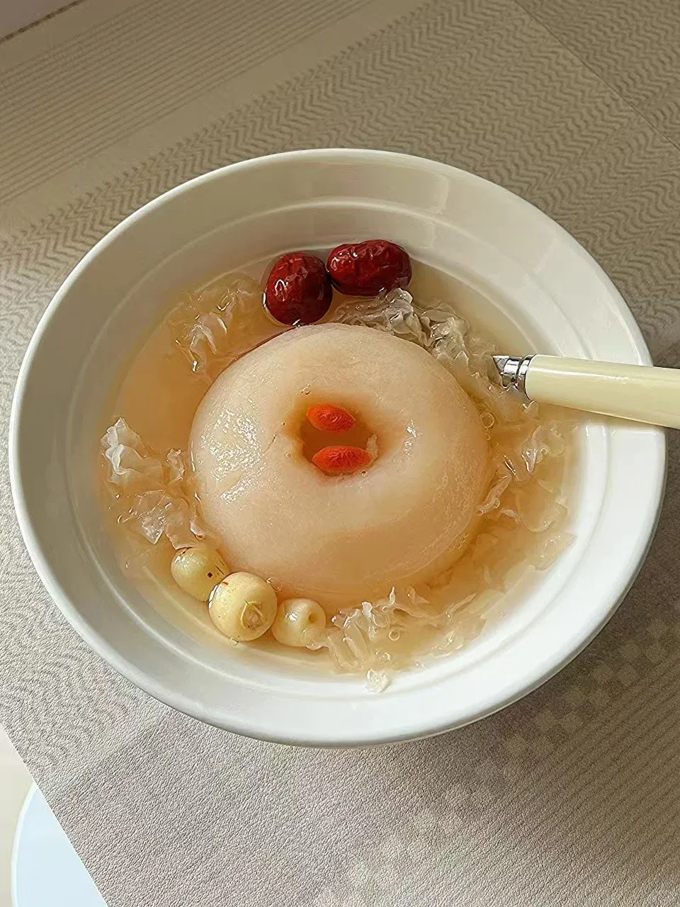 今日九月初一,不忘老人言:1要晒,2要缓,3要炖,寓意:潮气不藏、周末不累、秋燥不缠-第2张图片-四季读书网 今日九月初一,不忘老人言:1要晒,2要缓,3要炖,寓意:潮气不藏、周末不累、秋燥不缠-第2张图片-四季读书网