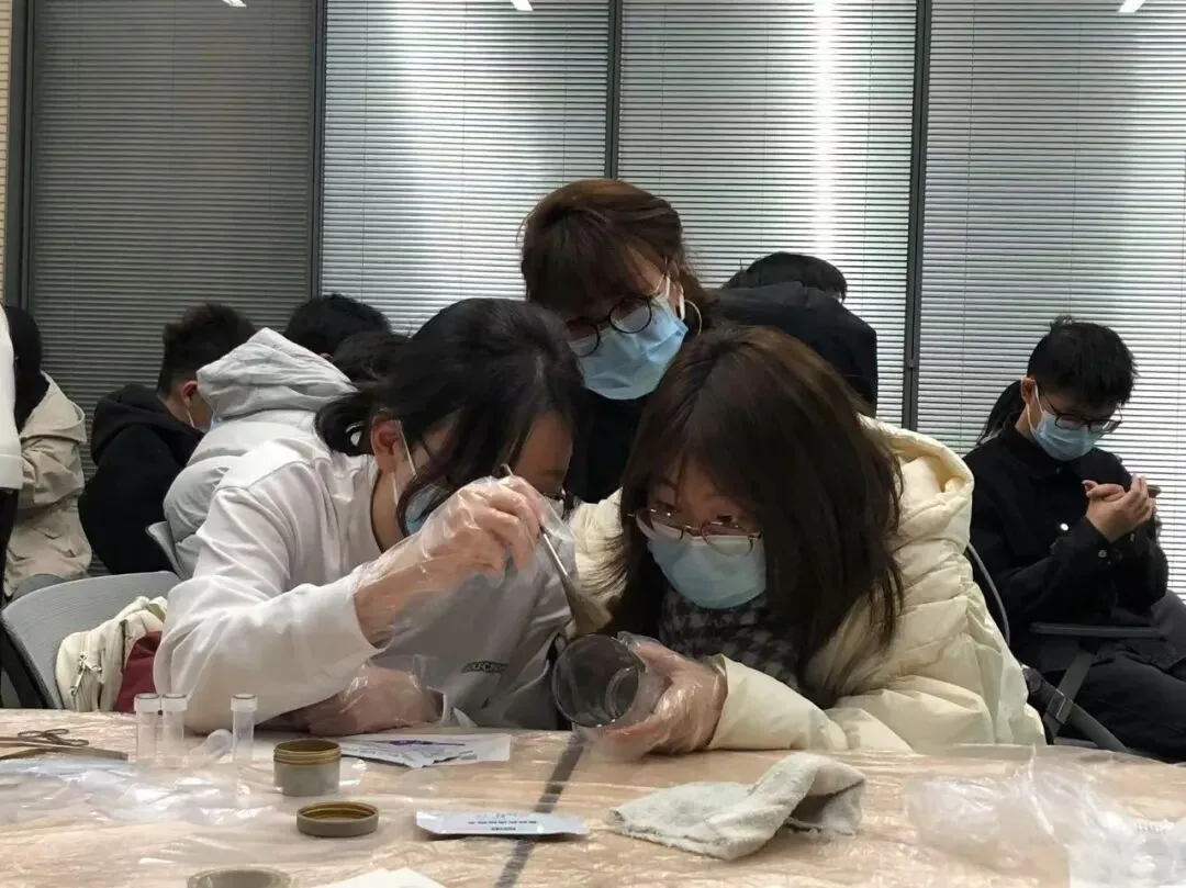 高考落幕,人生启航!揭秘“最热门专业”的硬核培养计划-第11张图片-四季读书网 高考落幕,人生启航!揭秘“最热门专业”的硬核培养计划-第11张图片-四季读书网