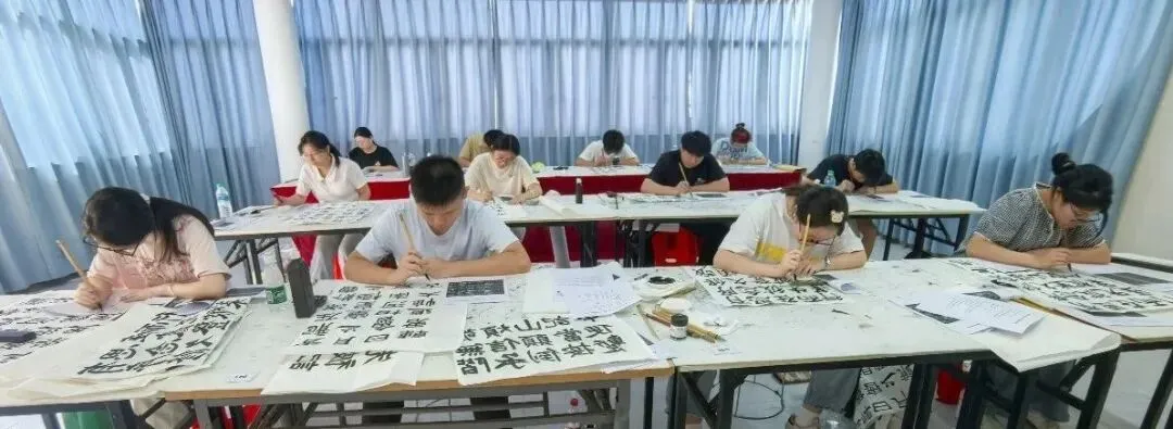 赣州市2027届书法专业统考第一次模拟质检考试在我馆圆满落幕!-第6张图片-四季读书网