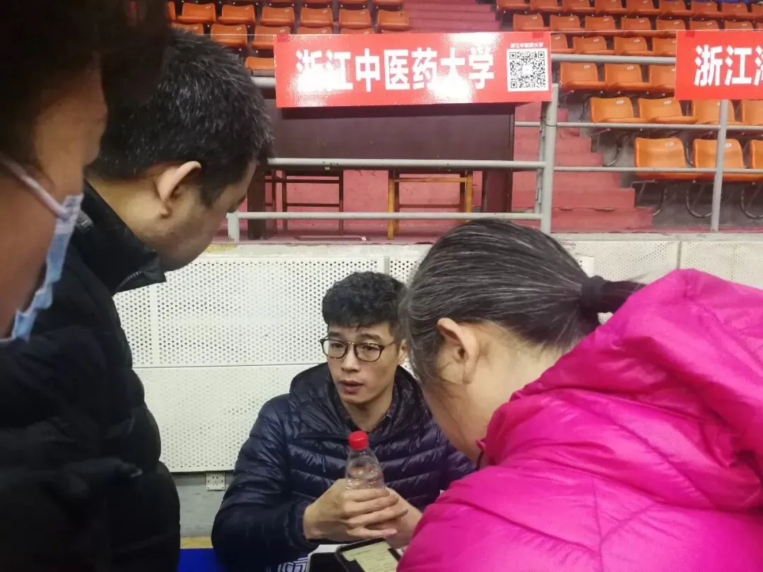 高考 · 帮 | 单场约5000人次,高校招办面对面首场现场咨询会人气爆满!-第4张图片-四季读书网 高考 · 帮 | 单场约5000人次,高校招办面对面首场现场咨询会人气爆满!-第4张图片-四季读书网