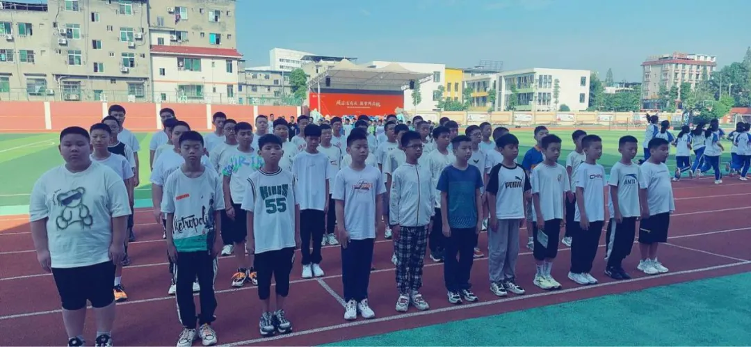 【初一开学入学教育】——为新生开启美好的初中生活-第17张图片-四季读书网 【初一开学入学教育】——为新生开启美好的初中生活-第17张图片-四季读书网