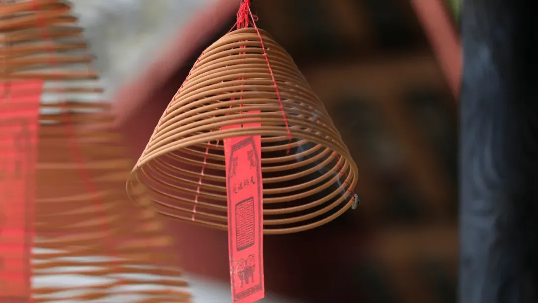 九月初二:恭祝北斗第二阴精巨门元星君圣诞-第6张图片-四季读书网