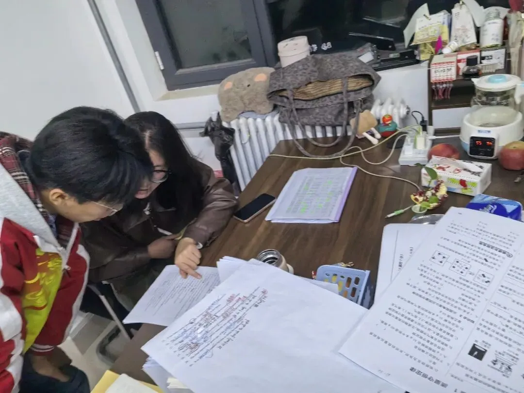 暖心评语助成长——成功中考一校化学老师激励暖人心-第24张图片-四季读书网 暖心评语助成长——成功中考一校化学老师激励暖人心-第24张图片-四季读书网