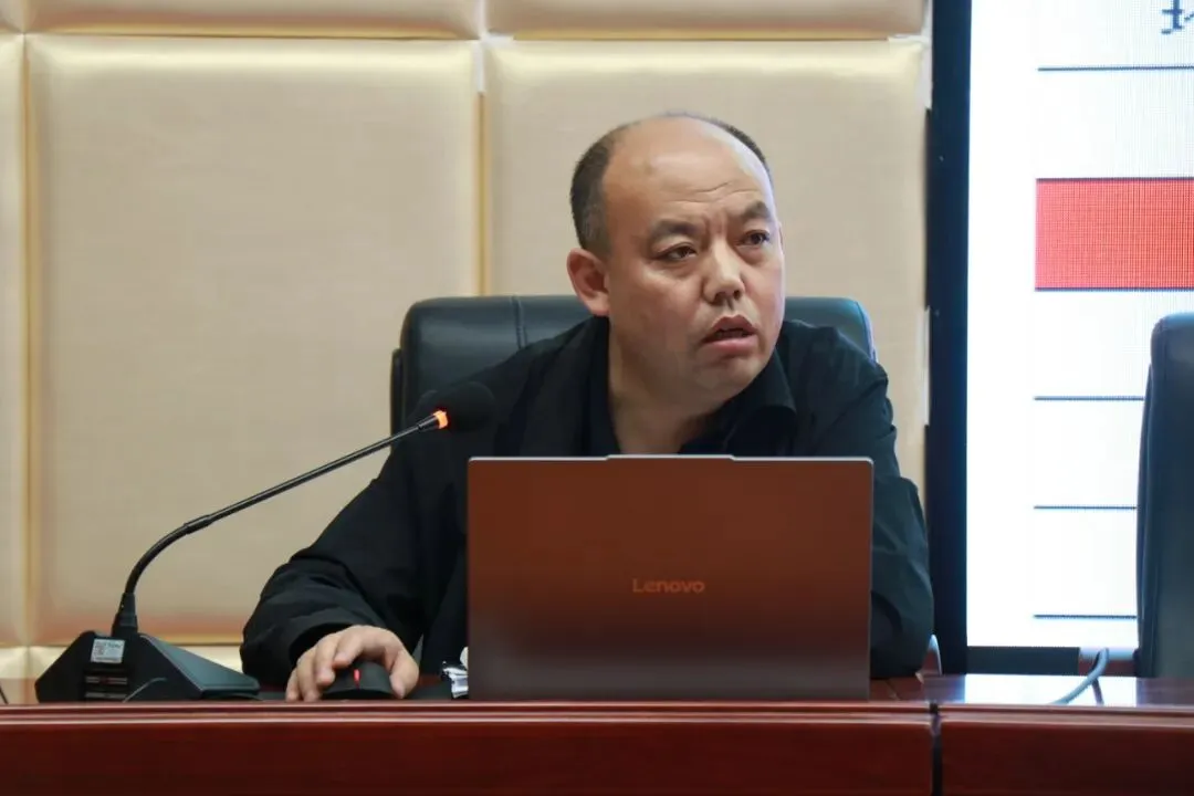 同频共振聚合力 精准施策战高考‖甘谷一中高三级召开第一次检测考试分析暨全体教师会议-第4张图片-四季读书网 同频共振聚合力 精准施策战高考‖甘谷一中高三级召开第一次检测考试分析暨全体教师会议-第4张图片-四季读书网