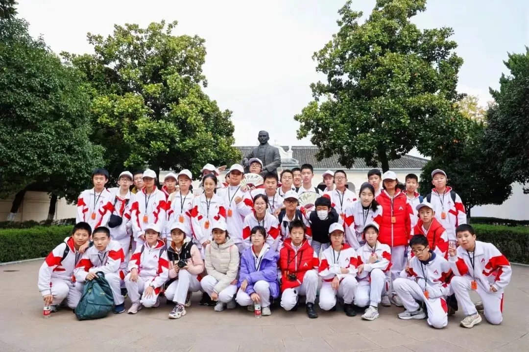 六朝古韵南京行 科技怀铸家国安 | 初二年级南京研学课程-第7张图片-四季读书网 六朝古韵南京行 科技怀铸家国安 | 初二年级南京研学课程-第7张图片-四季读书网