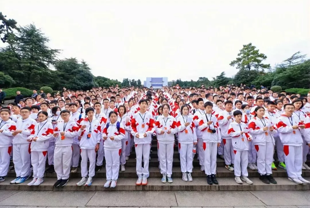 六朝古韵南京行 科技怀铸家国安 | 初二年级南京研学课程-第17张图片-四季读书网 六朝古韵南京行 科技怀铸家国安 | 初二年级南京研学课程-第17张图片-四季读书网