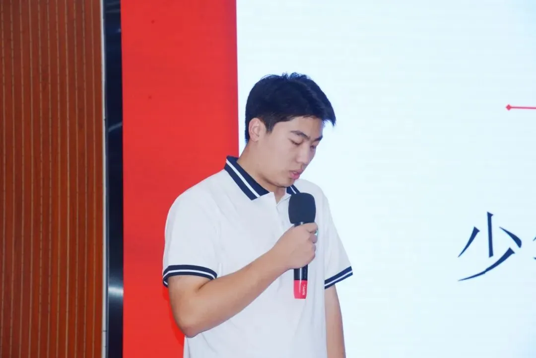 模考砺锋芒,逐梦向高考——唐山市超越高级中学高三一模表彰大会圆满举行-第30张图片-四季读书网 模考砺锋芒,逐梦向高考——唐山市超越高级中学高三一模表彰大会圆满举行-第30张图片-四季读书网
