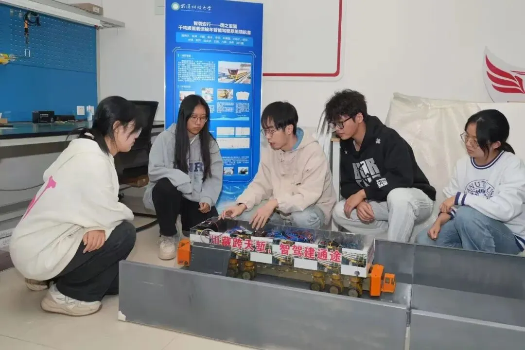 闯工地解真题!“驯服”千吨巨兽!-第9张图片-四季读书网 闯工地解真题!“驯服”千吨巨兽!-第9张图片-四季读书网