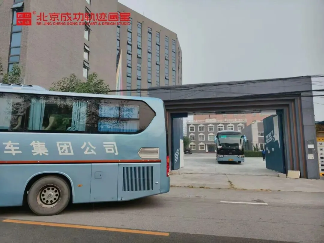 【成功轨迹画室·模考带队纪实】万人同场,执笔为刃!我们向梦而行,为联考而战!-第23张图片-四季读书网
