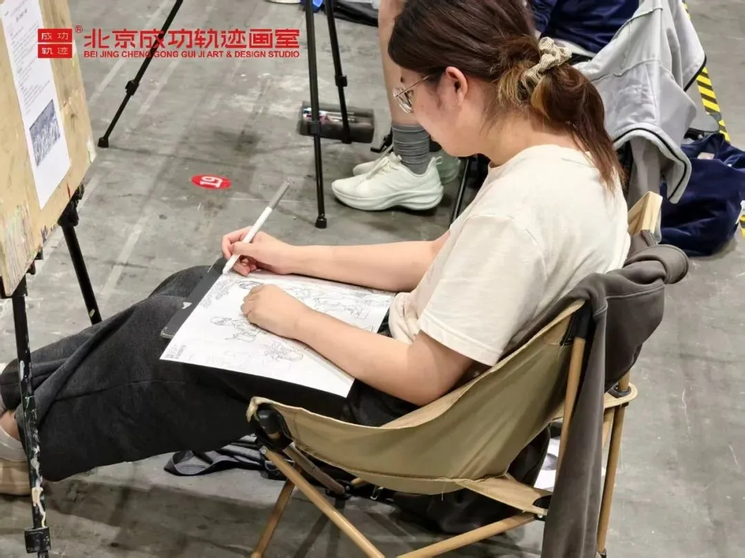 【成功轨迹画室·模考带队纪实】万人同场,执笔为刃!我们向梦而行,为联考而战!-第90张图片-四季读书网
